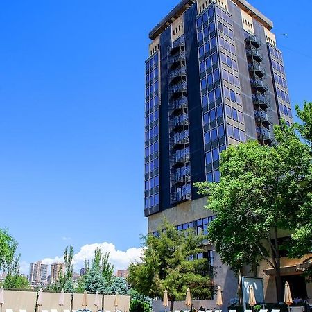 President Hotel By Hrazdan Hotel Cjsc 예레반 외부 사진