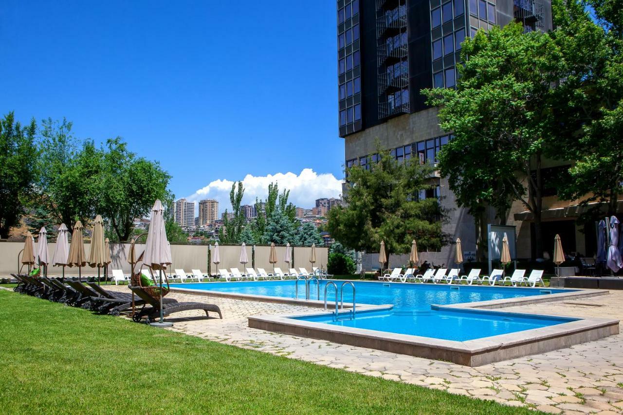 President Hotel By Hrazdan Hotel Cjsc 예레반 외부 사진