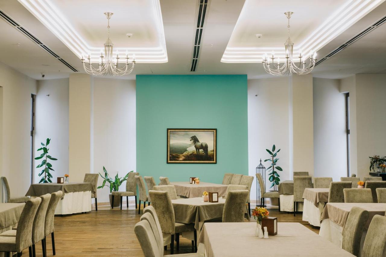 President Hotel By Hrazdan Hotel Cjsc 예레반 외부 사진