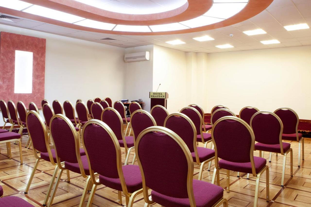 President Hotel By Hrazdan Hotel Cjsc 예레반 외부 사진
